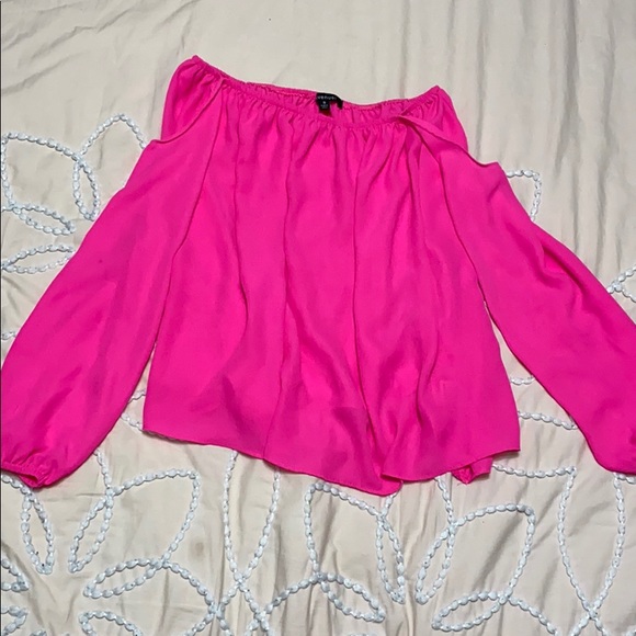 Hot Pink Blouse - Picture 4 of 7